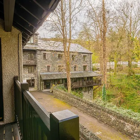 Tree Tops At The Falls - Great For Families, Location With Parking *