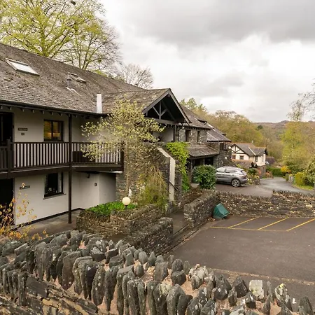 Holiday home Tree Tops At The Falls - Great For Families, Location With Parking